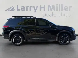Nissan Pathfinder 2025 AWD SV 4dr SUV