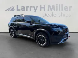 Nissan Pathfinder 2025 AWD SV 4dr SUV