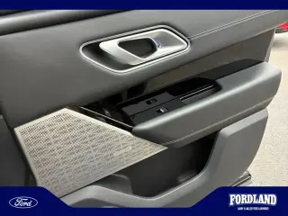 Land Rover Range Rover Velar 2019 AWD P250 R-Dynamic SE 4dr SUV