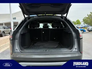 Land Rover Range Rover Velar 2019 AWD P250 R-Dynamic SE 4dr SUV