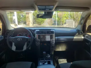 Toyota 4Runner 2020 4x4 SR5 4dr SUV