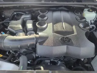Toyota 4Runner 2020 4x4 SR5 4dr SUV