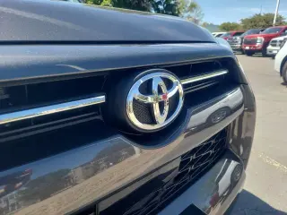 Toyota 4Runner 2020 4x4 SR5 4dr SUV