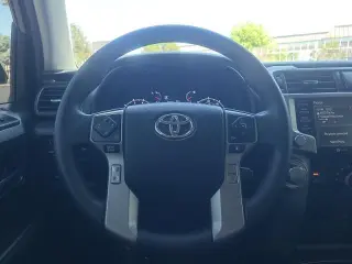 Toyota 4Runner 2020 4x4 SR5 4dr SUV