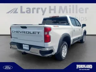Chevrolet Silverado 1500 2023 4x4 LT 4dr Crew Cab 5.8 ft. SB w/1LT