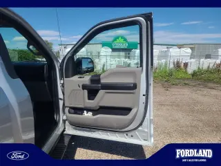 Ford F-150 2016 4x4 XL 2dr Regular Cab 6.5 ft. SB
