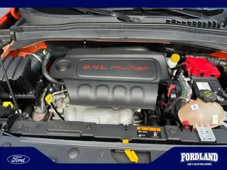 Jeep Renegade 2019 4x4 Latitude 4dr SUV