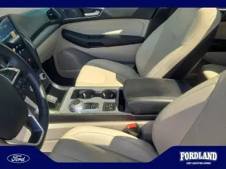Ford Edge 2021 AWD Titanium 4dr Crossover
