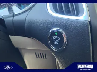 Ford Edge 2021 AWD Titanium 4dr Crossover