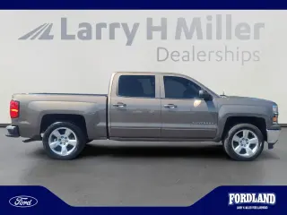 Chevrolet Silverado 1500 2015 4x4 LT 4dr Crew Cab 5.8 ft. SB
