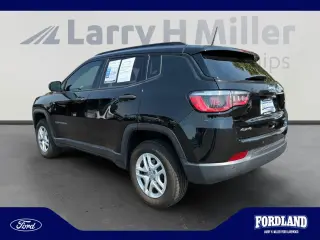 Jeep Compass 2017 4x4 Sport 4dr SUV (midyear release)