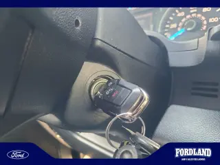 Ford F-150 2017 4x4 Lariat 4dr SuperCab 8 ft. LB