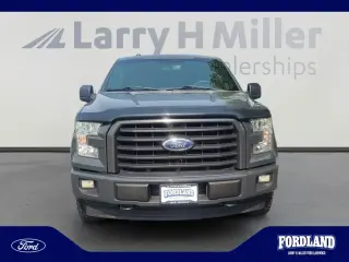 Ford F-150 2017 4x4 Lariat 4dr SuperCab 8 ft. LB
