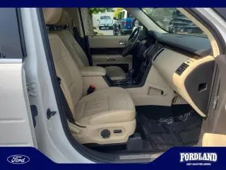 Ford Flex 2019 AWD Limited 4dr Crossover