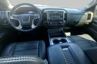 GMC Sierra 1500 2018 4x4 Denali 4dr Crew Cab 5.8 ft. SB