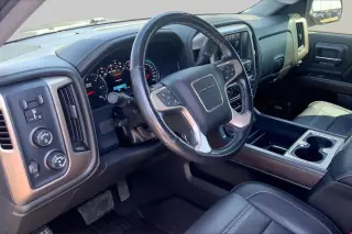 GMC Sierra 1500 2018 4x4 Denali 4dr Crew Cab 5.8 ft. SB