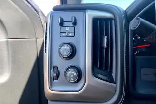 GMC Sierra 1500 2018 4x4 Denali 4dr Crew Cab 5.8 ft. SB