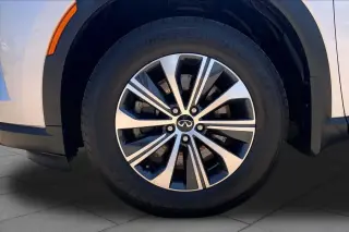 INFINITI QX60 2023 Pure 4dr SUV