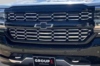 Chevrolet Silverado 1500 2018 4x4 High Country 4dr Crew Cab 5.8 ft. SB