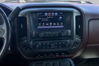 Chevrolet Silverado 1500 2018 4x4 High Country 4dr Crew Cab 5.8 ft. SB
