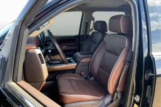 Chevrolet Silverado 1500 2018 4x4 High Country 4dr Crew Cab 5.8 ft. SB