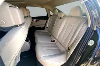 Audi A4 2023 AWD quattro Premium 40 TFSI 4dr Sedan