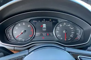 Audi A4 2023 AWD quattro Premium 40 TFSI 4dr Sedan