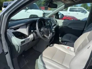 Toyota Sienna 2020 Limited Premium 7-Passenger 4dr Mini-Van