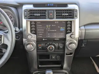 Toyota 4Runner 2024 4x2 SR5 4dr SUV