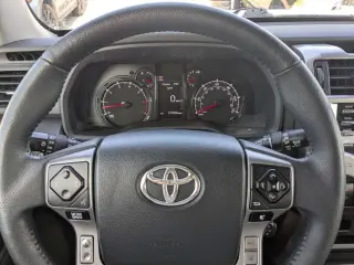 Toyota 4Runner 2024 4x2 SR5 4dr SUV