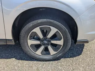 Subaru Forester 2018 AWD 2.5i 4dr Wagon CVT