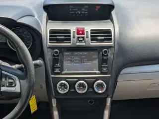 Subaru Forester 2018 AWD 2.5i 4dr Wagon CVT
