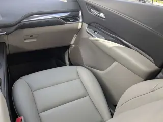 Cadillac XT4 2023 Luxury 4dr Crossover