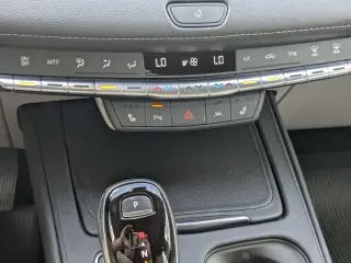 Cadillac XT4 2023 Luxury 4dr Crossover