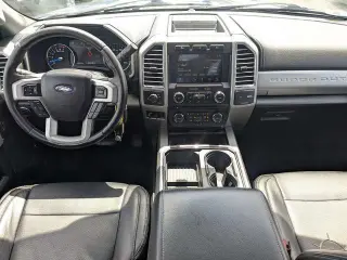 Ford F-250 Super Duty 2017 4x2 Lariat 4dr SuperCab 6.8 ft. SB Pickup