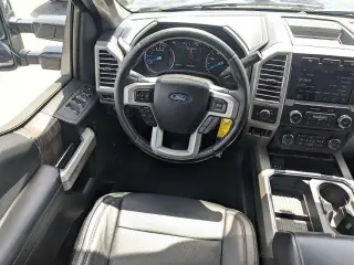 Ford F-250 Super Duty 2017 4x2 Lariat 4dr SuperCab 6.8 ft. SB Pickup