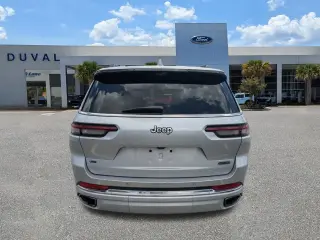 Jeep Grand Cherokee L 2022 4x2 Overland 4dr SUV