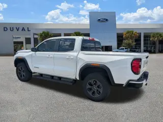 GMC Canyon 2024 4x2 Elevation 4dr Crew Cab 5 ft. SB