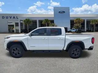 GMC Canyon 2024 4x2 Elevation 4dr Crew Cab 5 ft. SB