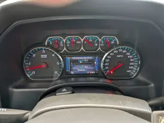 Chevrolet Silverado 2500HD 2015 4x4 LT 4dr Crew Cab SB