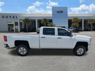 Chevrolet Silverado 2500HD 2015 4x4 LT 4dr Crew Cab SB