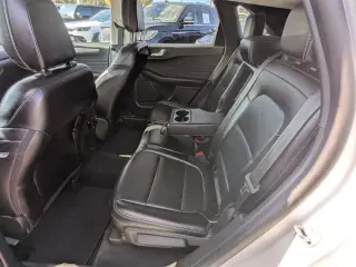 Ford Escape 2022 SEL 4dr SUV