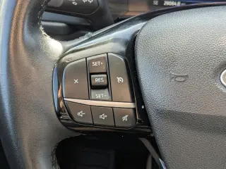 Ford Escape 2022 SEL 4dr SUV
