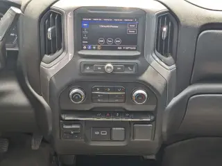 Chevrolet Silverado 2500HD 2023 4x4 Work Truck 4dr Crew Cab SB