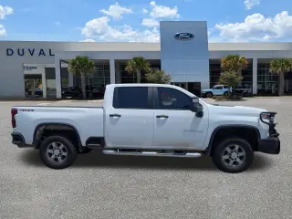 Chevrolet Silverado 2500HD 2023 4x4 Work Truck 4dr Crew Cab SB