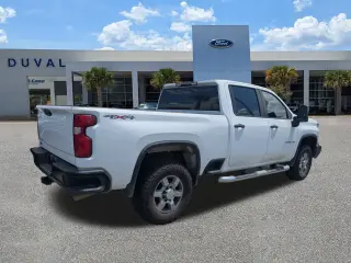 Chevrolet Silverado 2500HD 2023 4x4 Work Truck 4dr Crew Cab SB