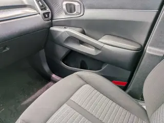 Kia Sorento 2023 LX 4dr SUV
