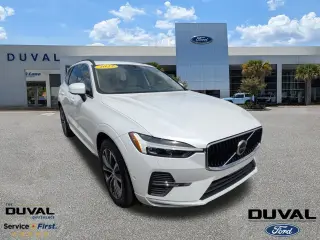 Volvo XC60 2022 B5 Momentum 4dr SUV