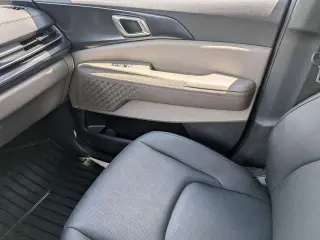 Kia Carnival 2026 LX 4dr Mini-Van