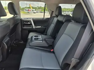 Toyota 4Runner 2020 4x2 SR5 4dr SUV